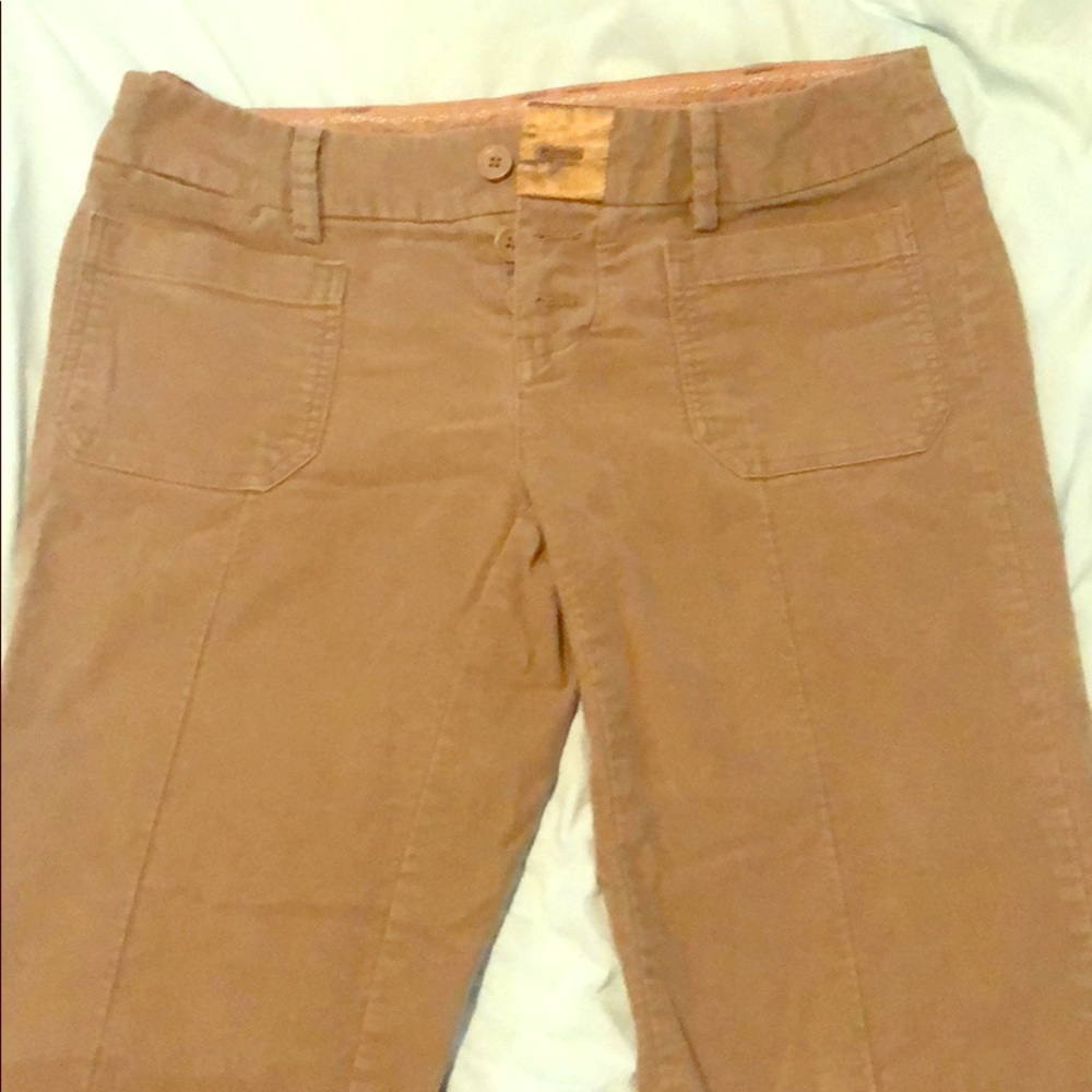 America Eagle khaki pants